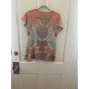 Women’s Energe WorldWear Size Medium B-Neck Pullover